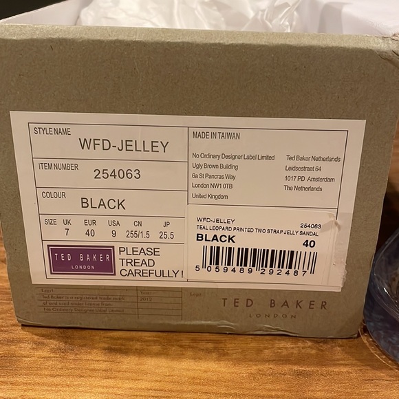 🆕Ted Baker🆕 Jelley Leopard Print Clear Slide Sandal - size 9 - Picture 2 of 13